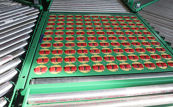 快遞稱重掃碼一體機(jī),掃碼稱重量方一體機(jī),體積測量DWS設(shè)備